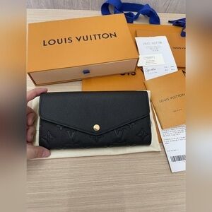 Louis Vuitton Monogram Empreinte Leather Sarah Wallet